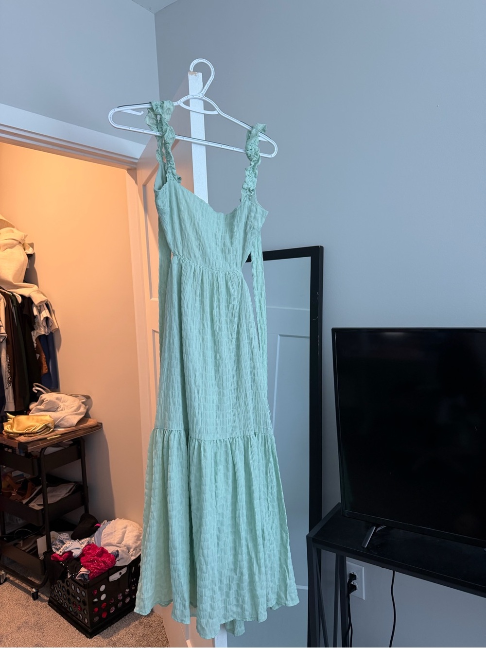 NWOT Lulus Dreamiest Darling Mint Smocked Tie-Back Tiered Midi Dress Mint Midi